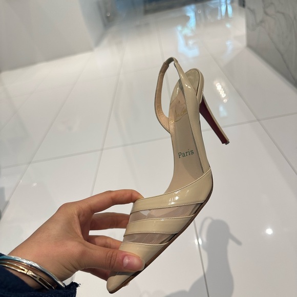 Christian Louboutin Cream Pointed-Toe Heels - Picture 5 of 6